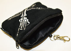 伸びる！メタルポーズ パスポーチ