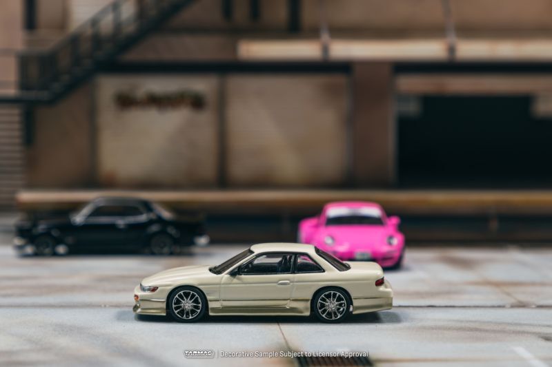 ターマックワークス 1／64スケール VERTEX、S13シルビア、SILVIA