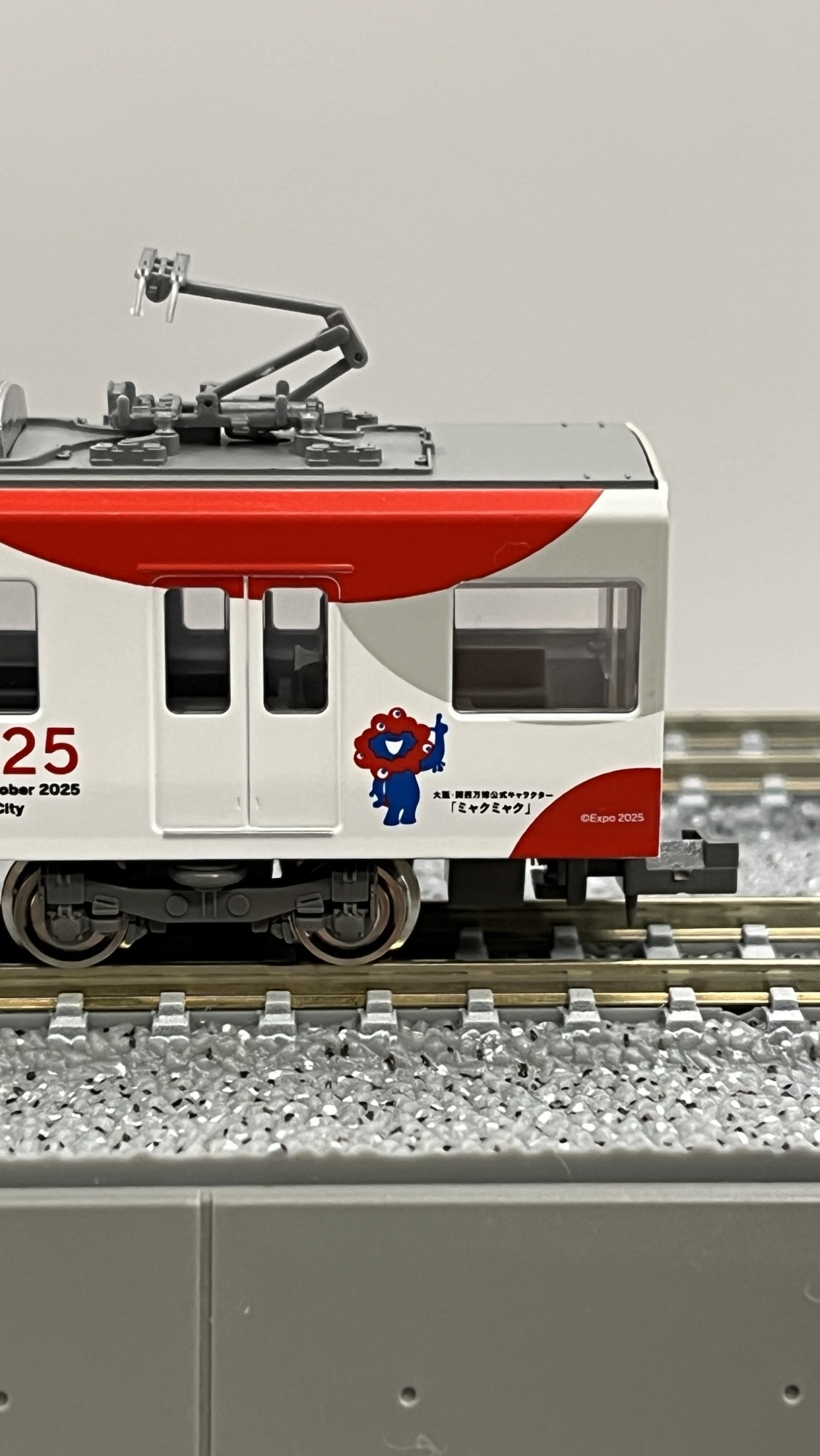 近鉄9820系大阪・関西万博ラッピング（グリーンマックス・N）入線