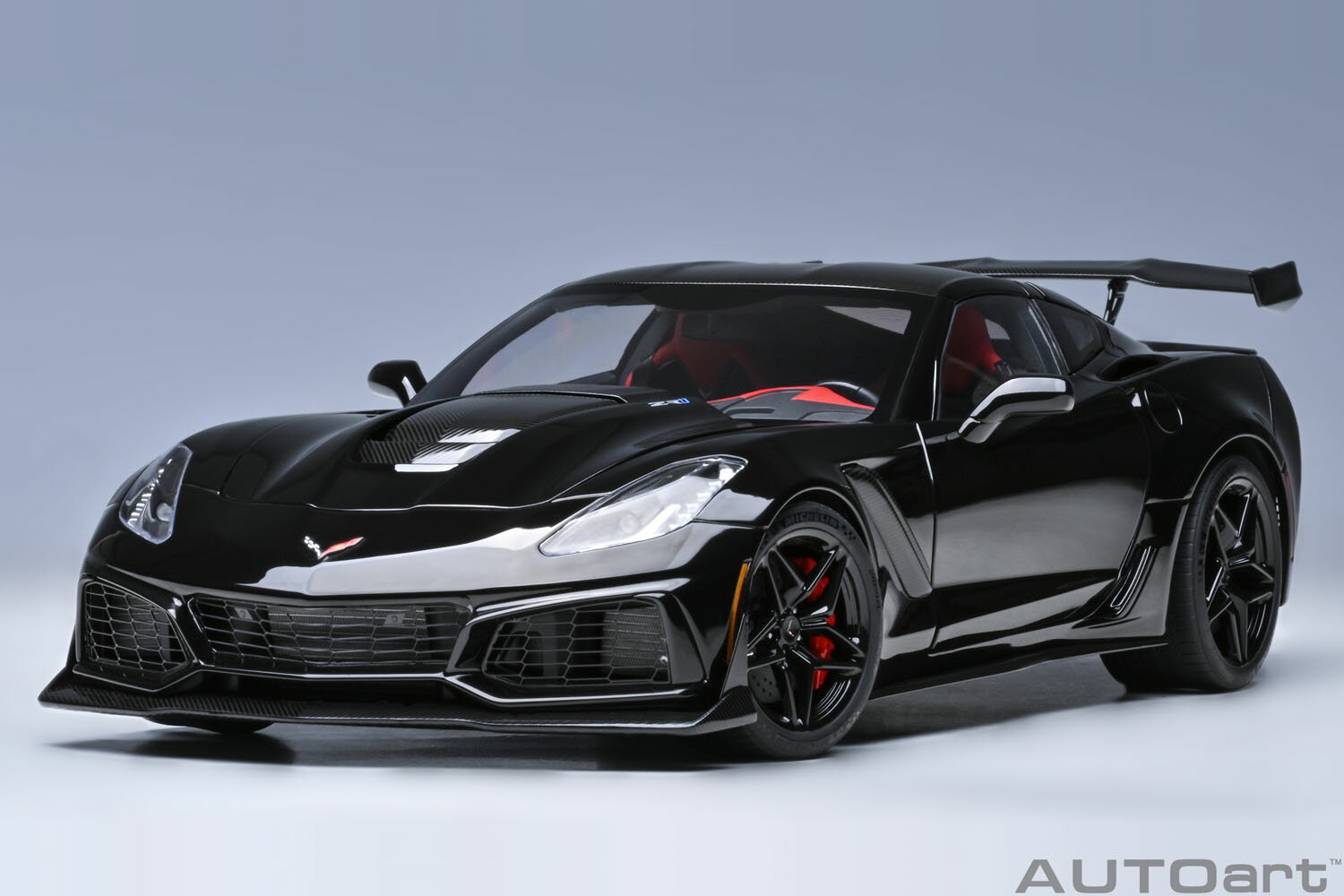 楽天市場】autoart 1／18 シボレー コルベット c7．rの通販