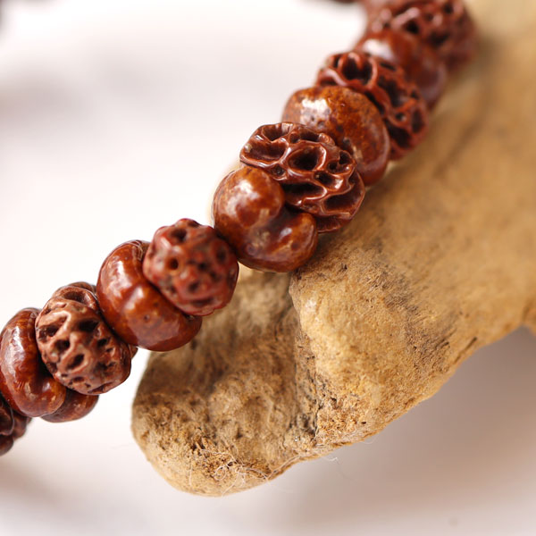 楽天市場】数珠 ブレスレット 木 笠菩薩華金剛菩提樹（かさぼさつ