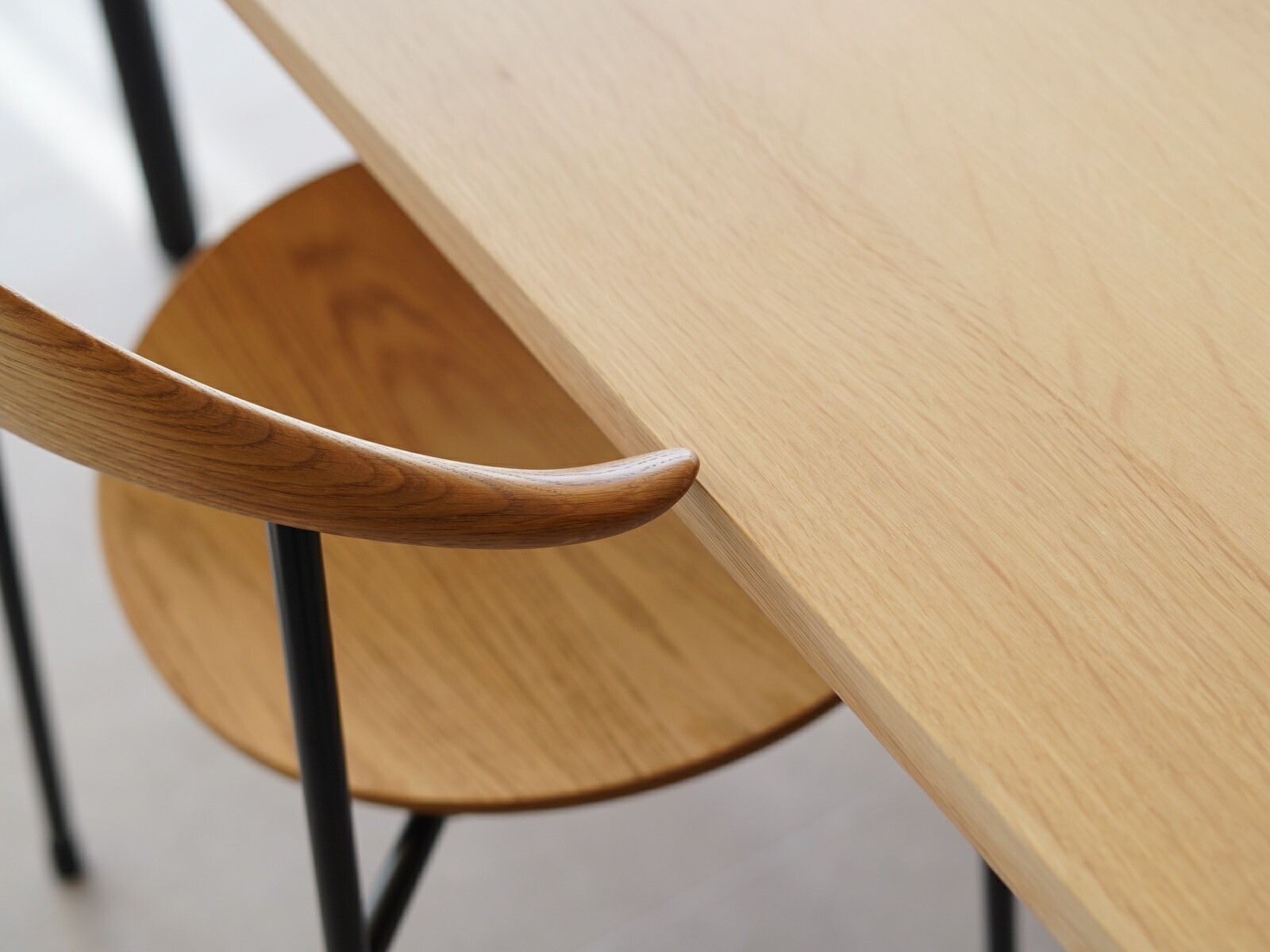 楽天市場】CH88T オーク/オイル仕上げ ブラック脚 CARL HANSEN & SON