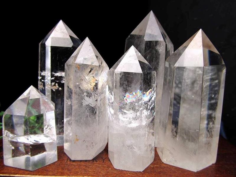 楽天市場】○【天然透明 水晶ポイント (六角柱)】60グラム-70グラム