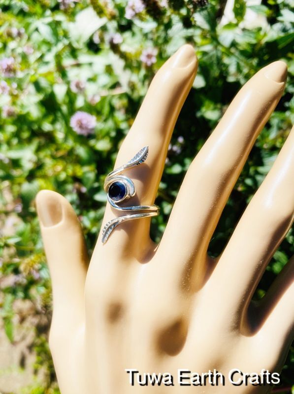 人生の羅針盤】1点物 宝石質アイオライト指輪リング11号☆スターリング