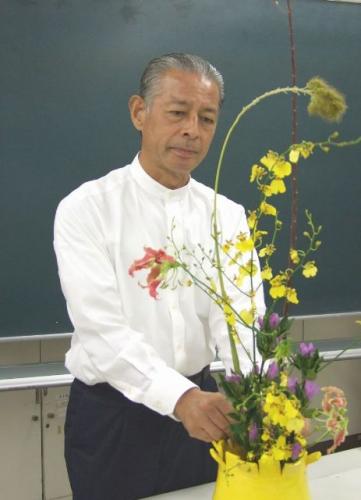 草月流 上級 | 横浜教室 | 朝日カルチャーセンター