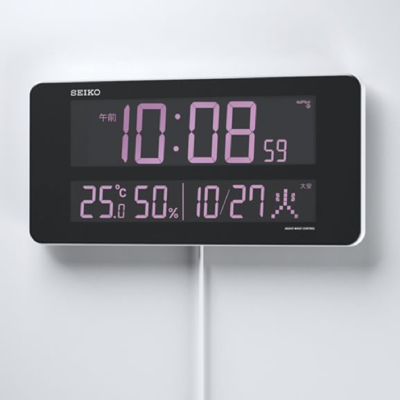 高コントラストで見やすいデジタル液晶表示を70色のデジタル電波