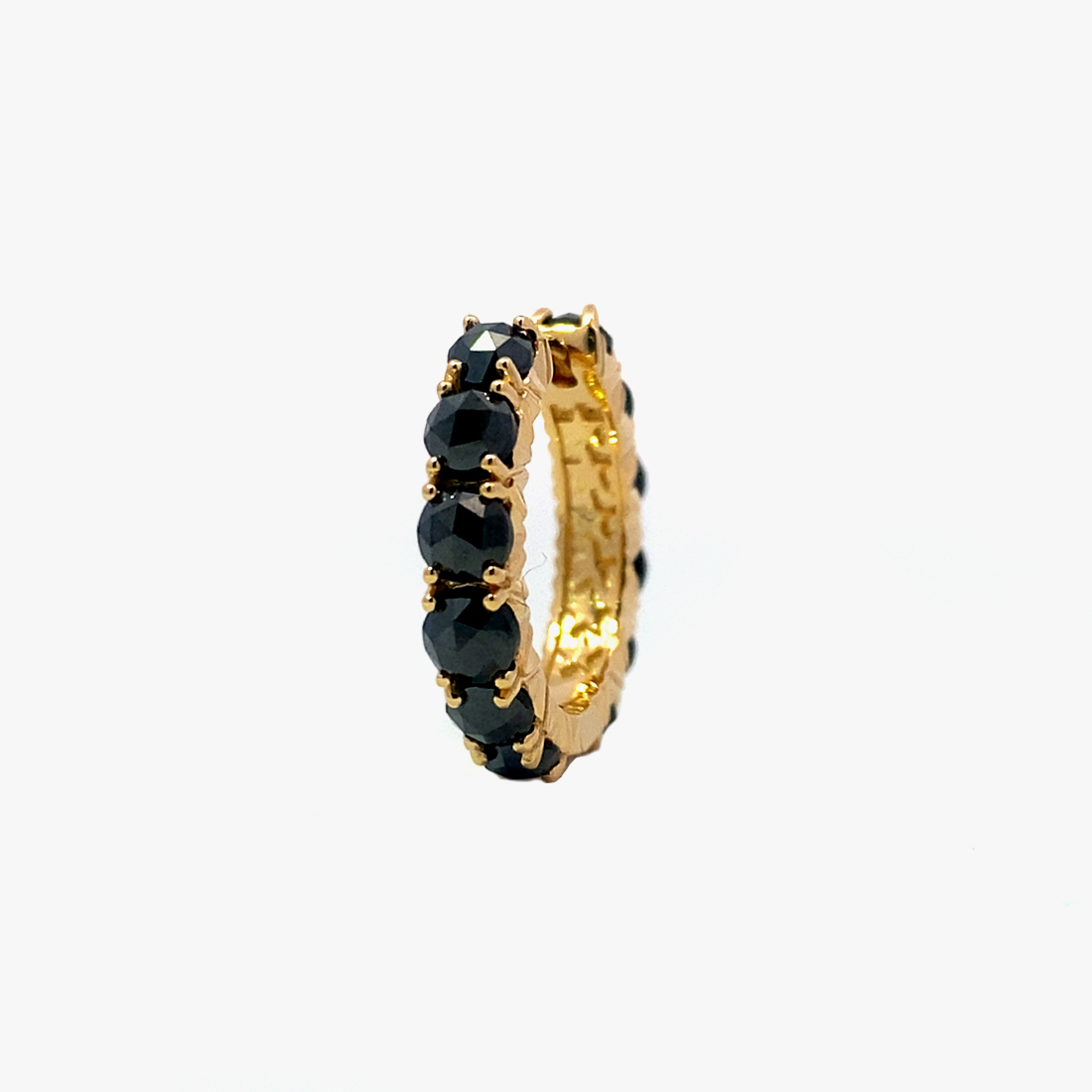 BLACK DIAMOND HOOP PIERCED EARRING(Full)(5ZP0053)｜SJX公式ONLINE STORE