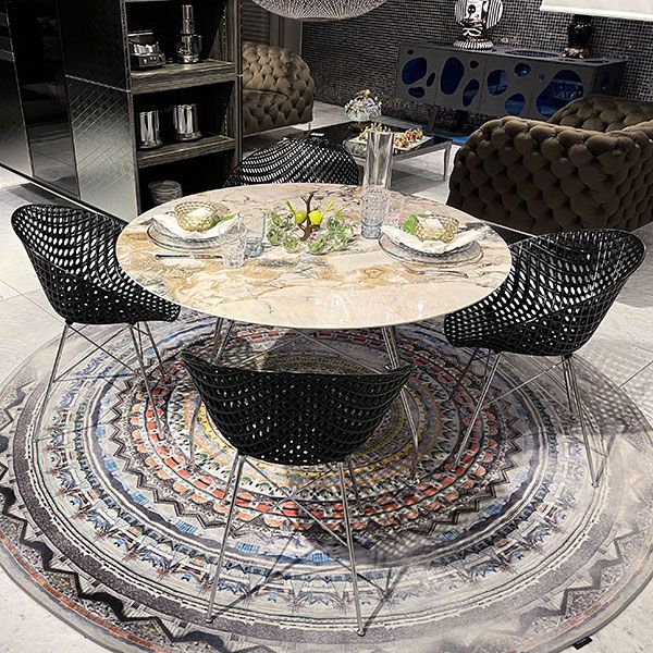 Kartellセラミックテーブルだけの特別なサイズの魅力とは？｜INTERIOR