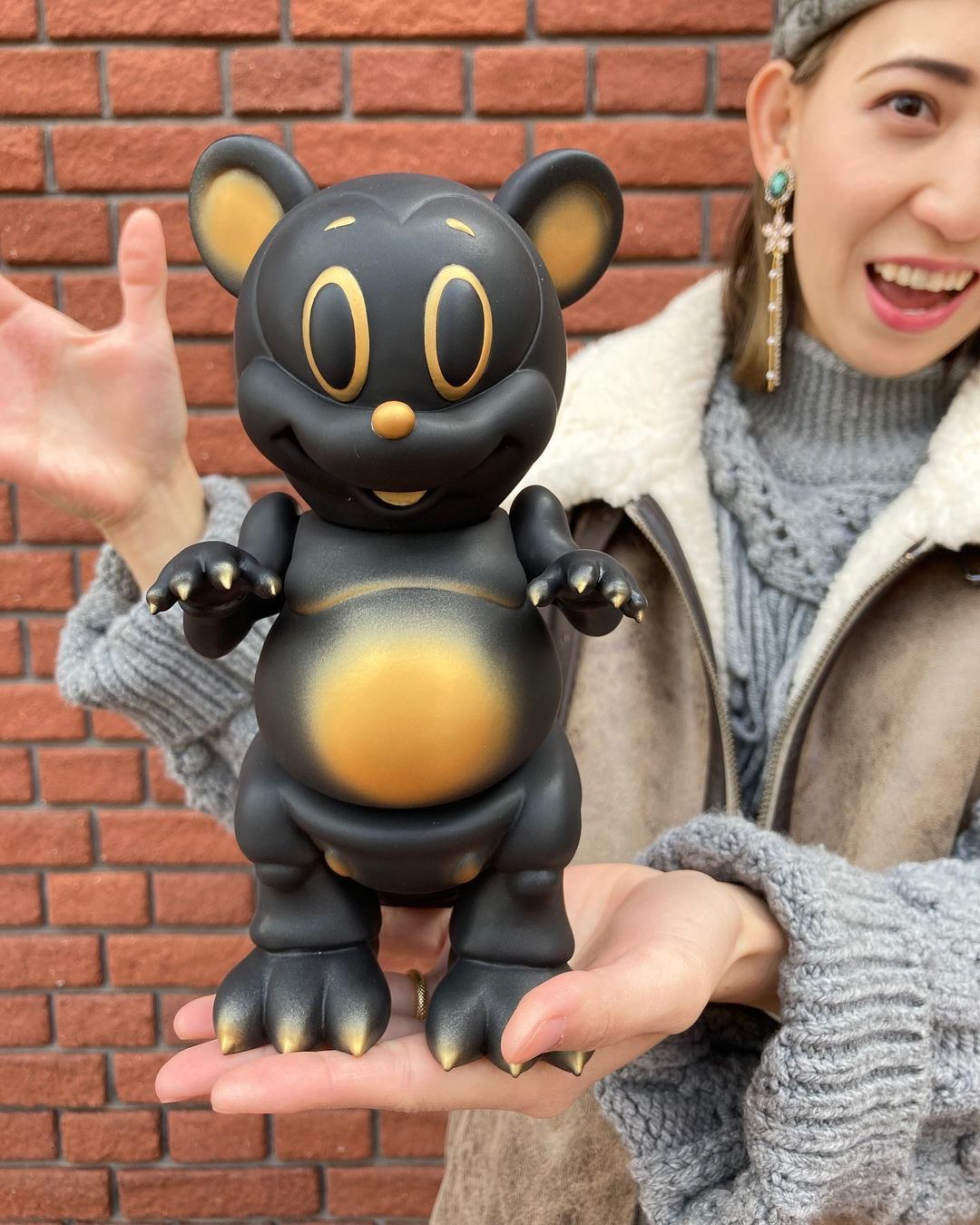 Mousezilla Matte Black/Gold by Ron English x BlackBook Toy - Vinyl