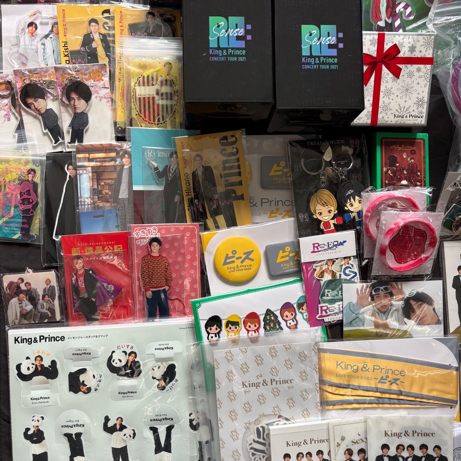 まとめ売り】King&Prince キンプリ グッズ 大量 まとめ売り CD うちわ