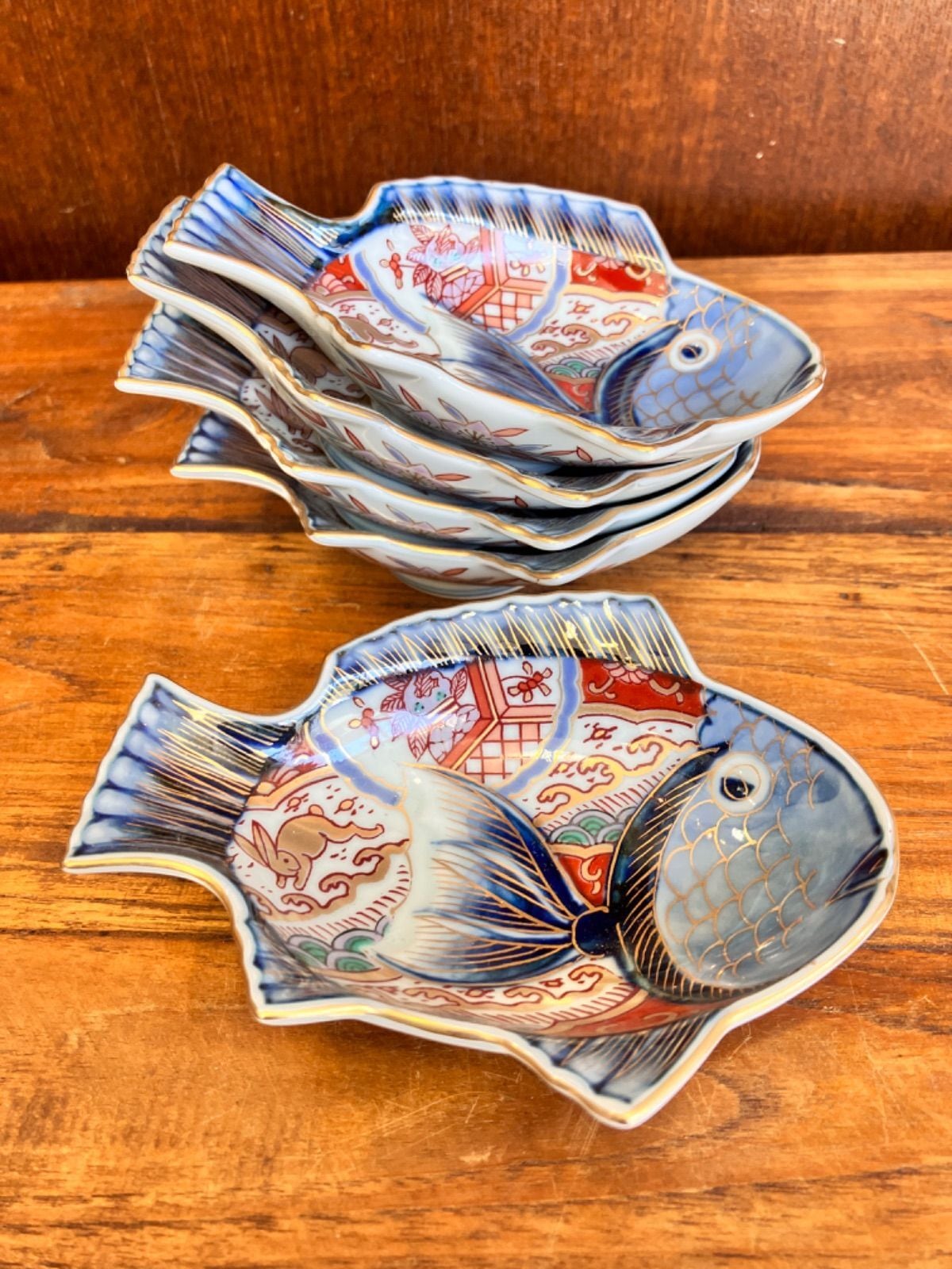 林九郎窯】5枚セット 波佐見焼 染錦波兎魚型 小皿 新品・未使用品