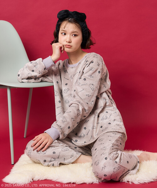 セール】SANRIO/サンリオ 「HELLO KITTY」 ヘアバンド付き パジャマ
