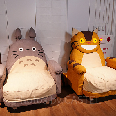 トトロとネコバスの椅子| キャステル | CASTEL ディズニー情報