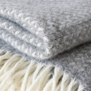 スロー ポルカ グレー／KLIPPAN（クリッパン）｜愛着を持ってずっと