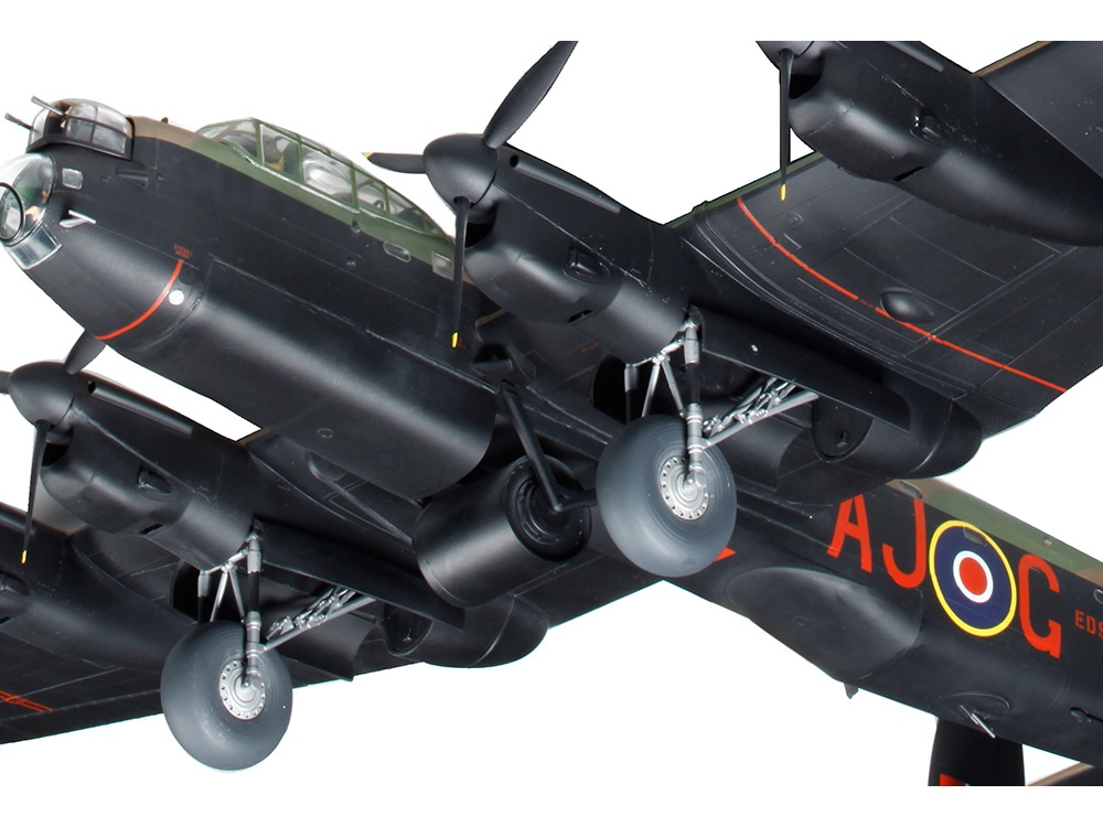 タミヤ 1/48 傑作機シリーズ アブロ ランカスター B Mk.III スペシャル