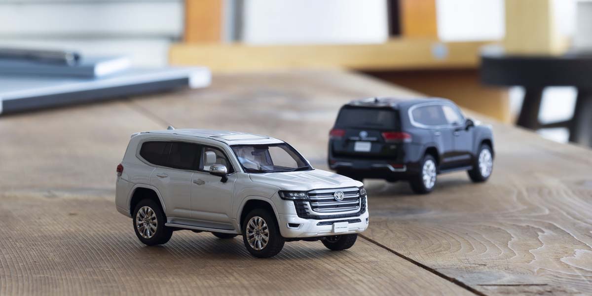 京商 ミニカー | 京商オリジナル 1/43 トヨタ ランドクルーザー ZX