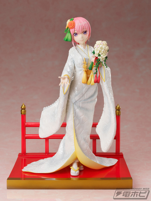 着脱可能な綿帽子もセットの美しい白無垢姿！『五等分の花嫁』中野一花
