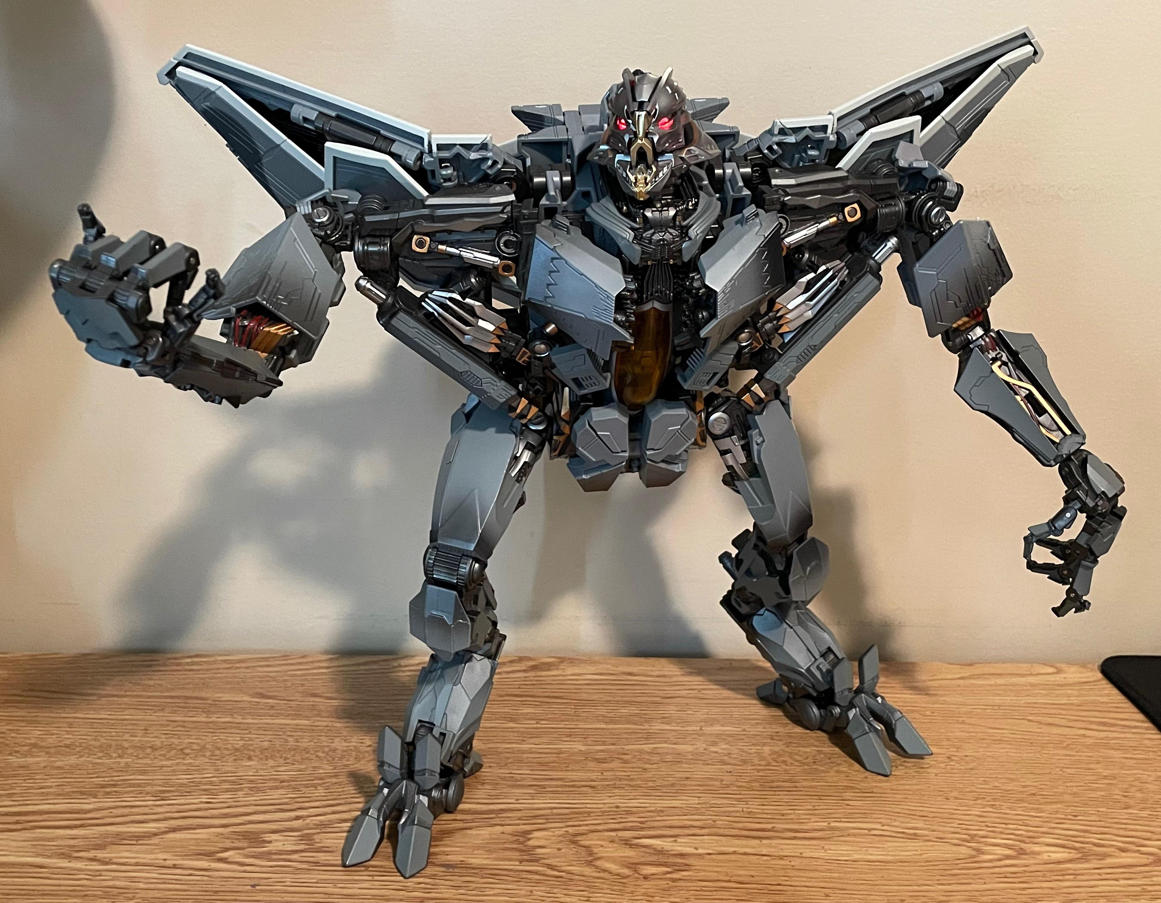 Black Mamba のオーバーサイズ MPM Starscream はマジでヤバい！ : r