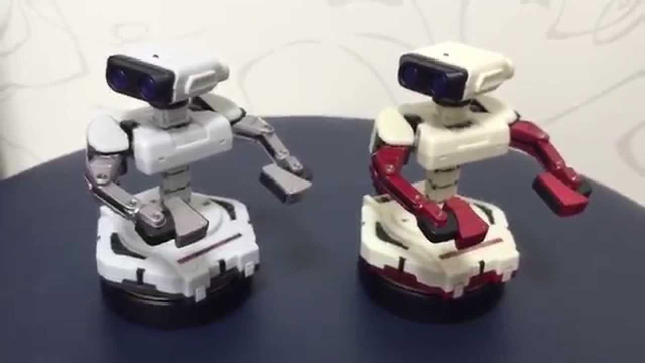 Amiibo R.O.B. Japan vs. Western Versions (Case by Case) - YouTube