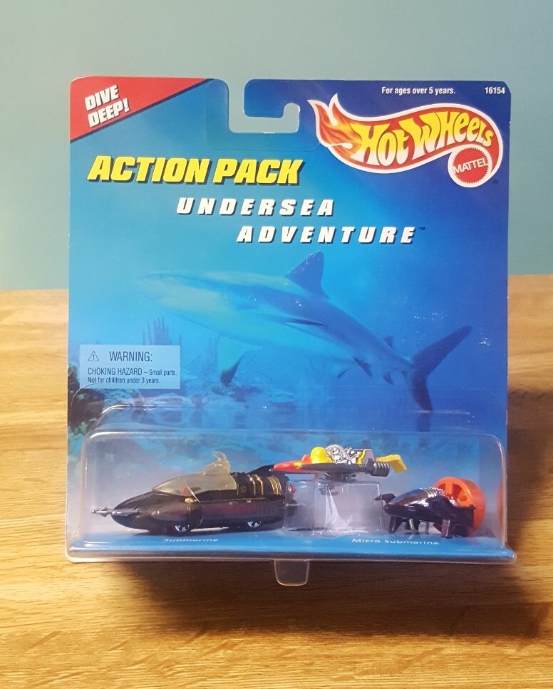Hot Wheels Action Pack Undersea Adventure Ocean Submarine Scuba