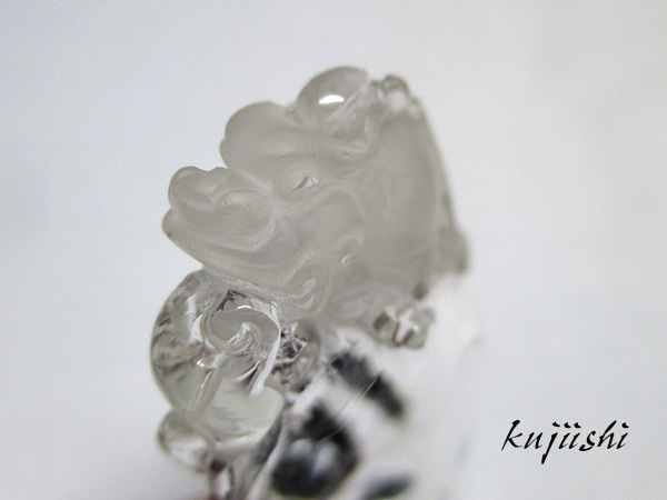 レピドクロサイトインクォーツ 貔貅（ひきゅう） 彫刻 【鬮石（くじ