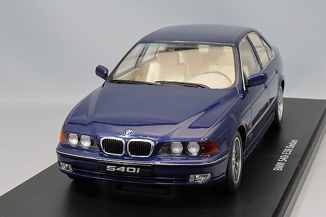KKスケール 1/18 BMW 540i E39 セダン 1995 ブルーメタリック