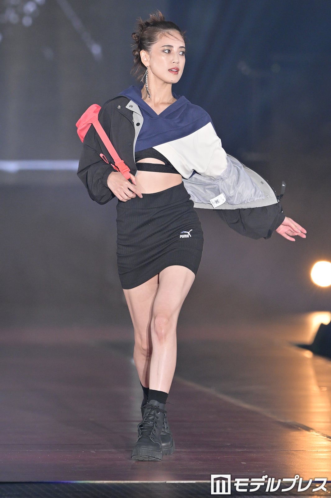 藤井夏恋、Happiness解散後初の公の場 SEXYランウェイに熱視線