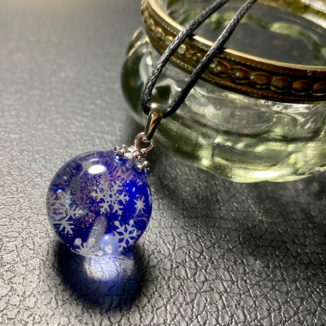 予約済】雪景色レジンネックレス×2点の通販 by Galaxy Space IORI｜ラクマ
