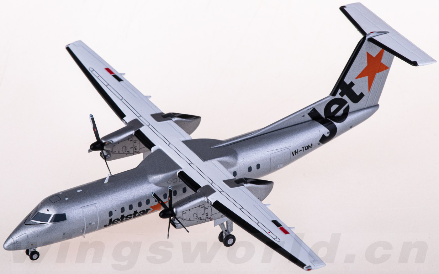 XX2277 Jetstar 捷星航空Bombardier Dash 8 Q300 VH-TQM JC Wings 1