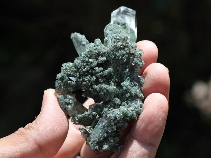 マニハール産ヒマラヤ水晶クラスター - ヒマラヤ水晶専門店 ヒマラヤン