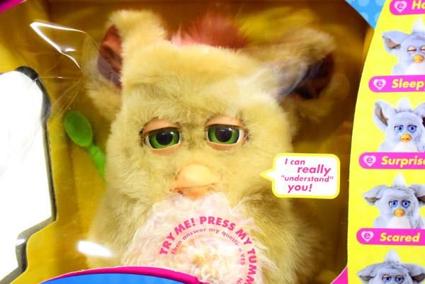 Furby2/ファービー2・ベージュ×ピンク・英語版・未開封 - KNot a TOY