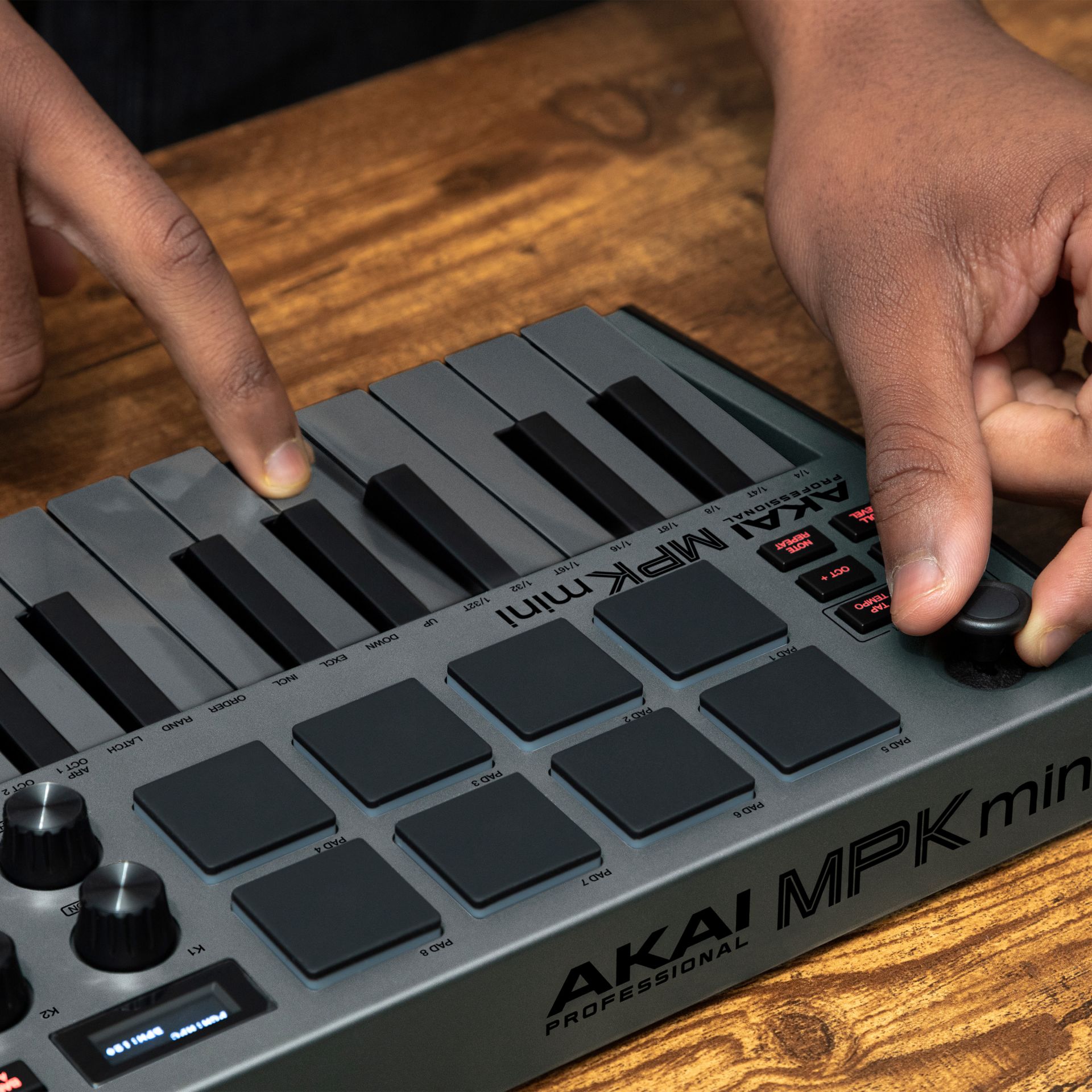 AKAI ” MPK mini Special Edition Grey ” | 25鍵 USB MIDI キーボード