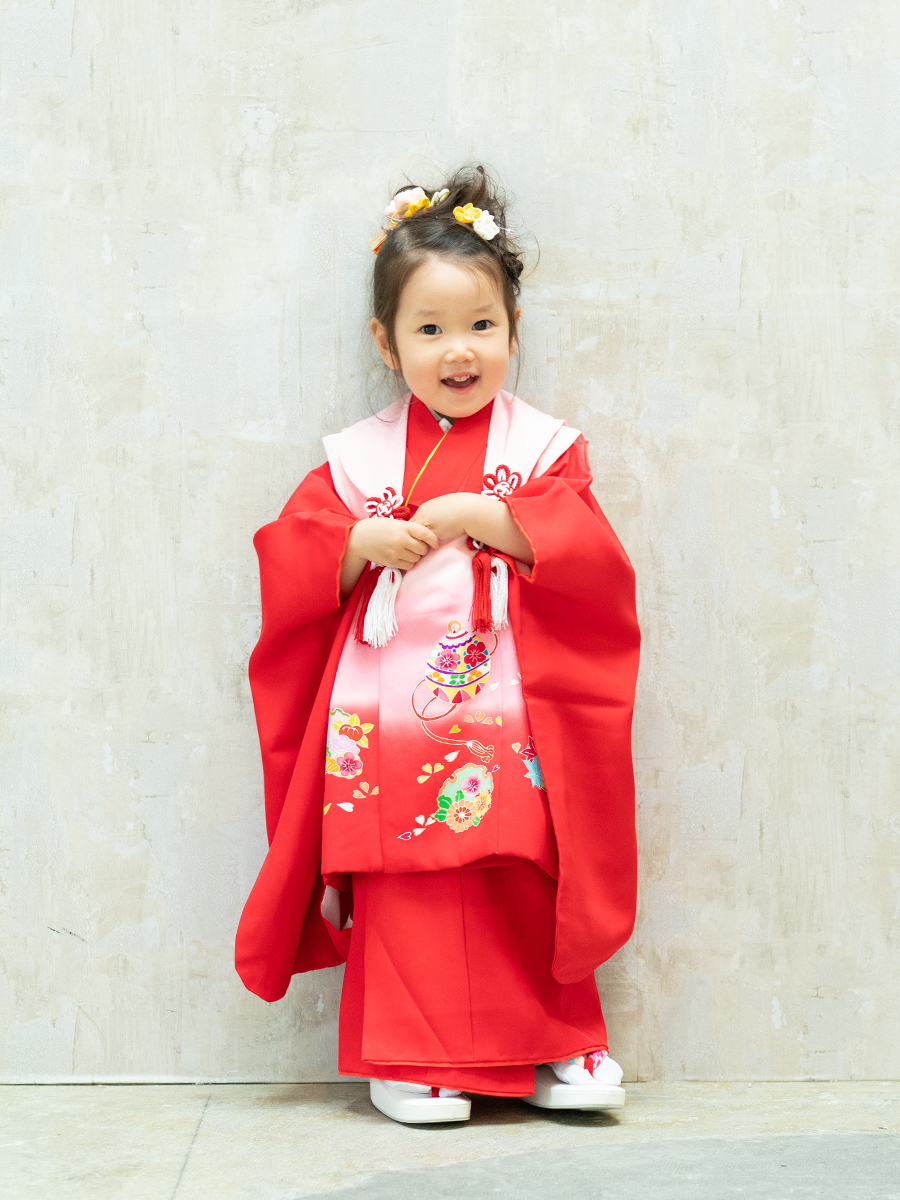 七五三の着物レンタル】 3歳の女の子用被布セット 赤色 KD-41番