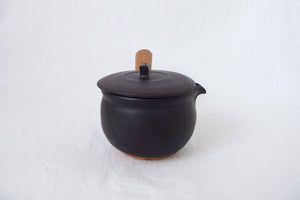 お一人様2点まで] 馬場勝文陶工房 ｜ ふた付き耐熱ミルクパン［黒］
