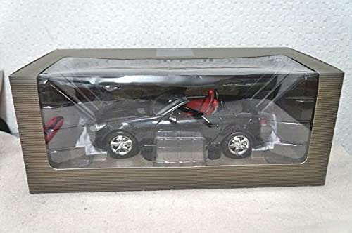 Amazon.co.jp: メルセデス ベンツ SLKクラス 1/18 ミニカー 黒