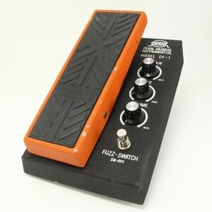 中古】 PEARL / CF-1 CRY FUZZ 【御茶ノ水本店】【値下げ