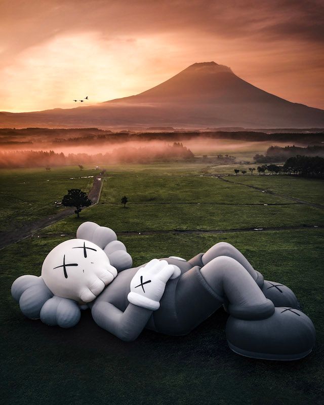 世界を旅するKAWS の巨大アートプロジェクト《KAWS:HOLIDAY》。ついに