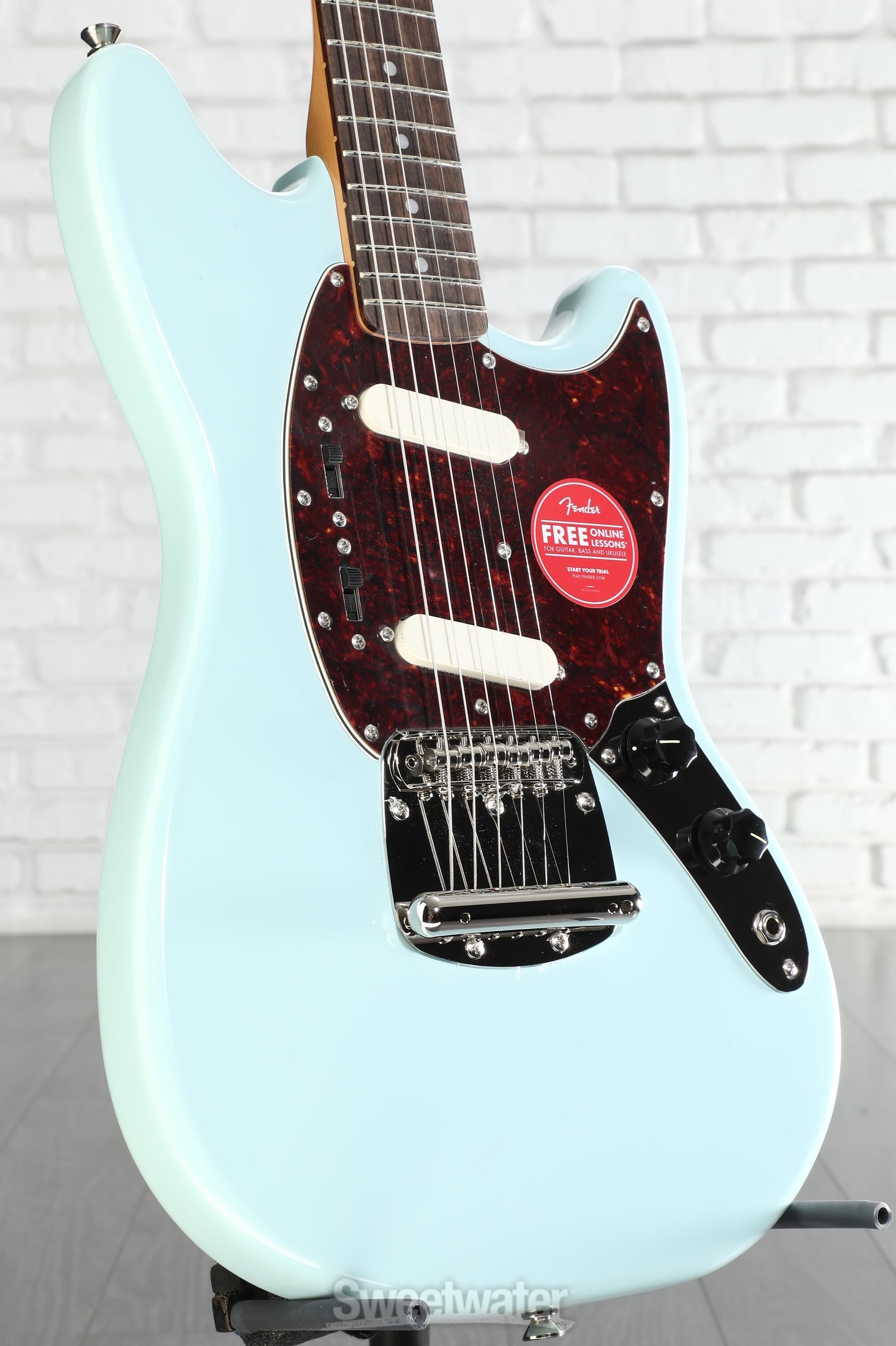 Squier Classic Vibe '60s Mustang Electric Guitar - Sonic Blue