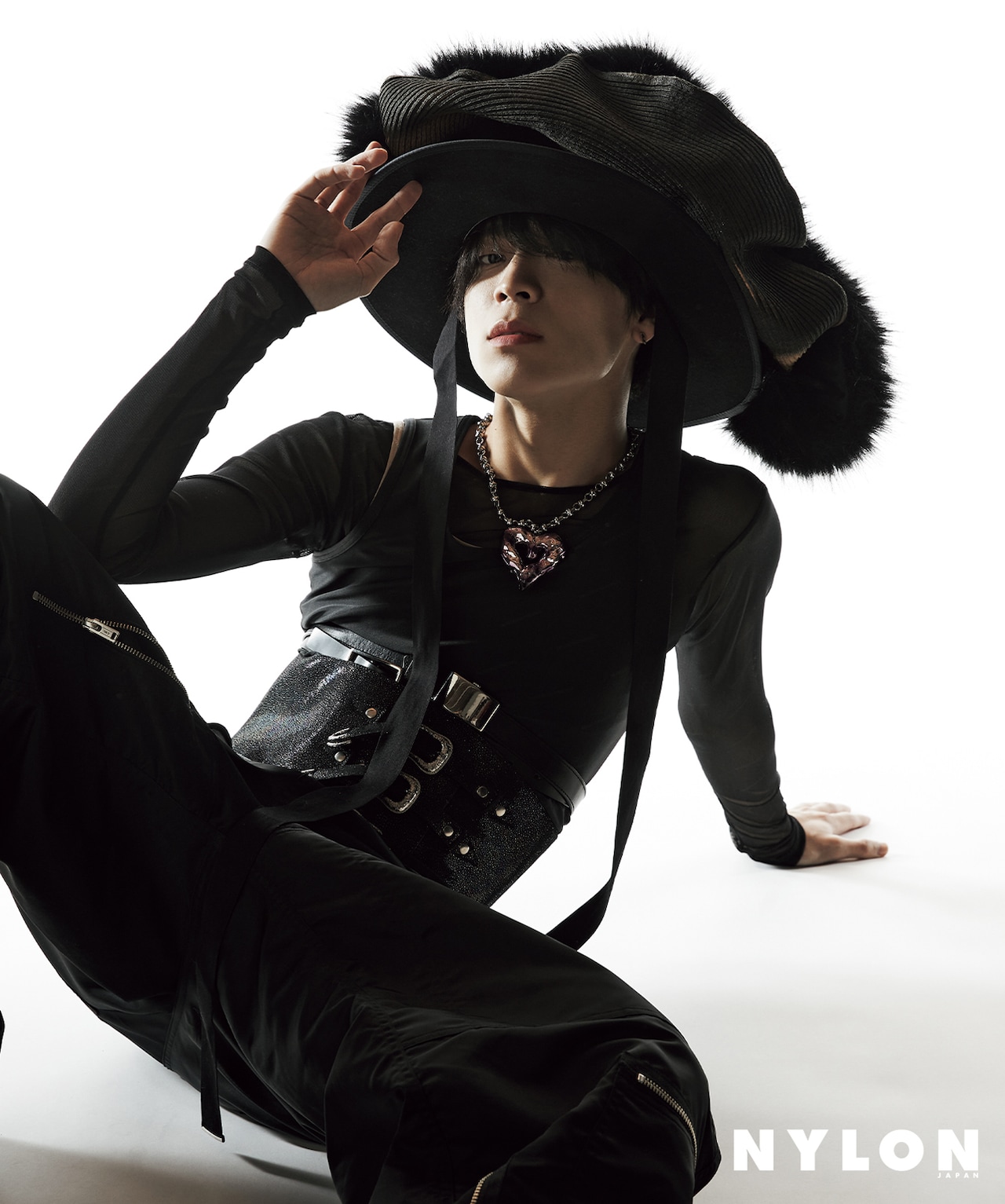 Sexy Zone松島聡の光と影「NYLON JAPAN」初登場 - 音楽ナタリー