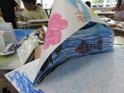 大野城市立平野小学校 | 学校日記 | 3年生 立ち上がった絵の世界