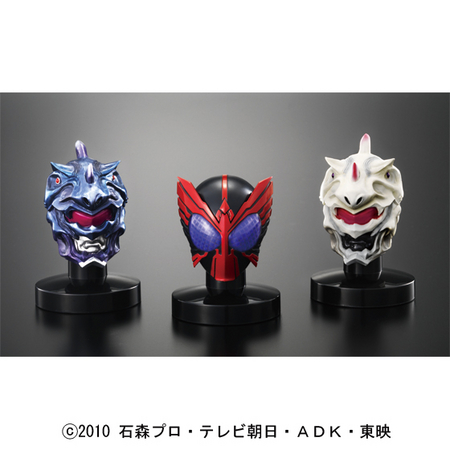 仮面ライダーオーズ「紫のコアメダル（欲望）」に支配された3