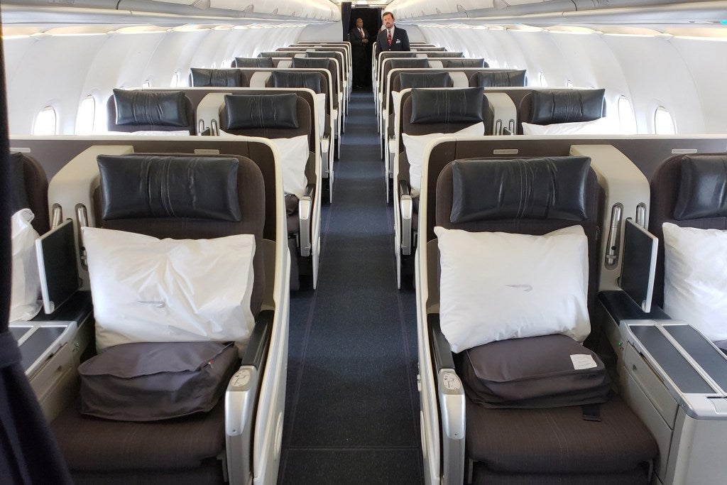 Review: British Airways (A318) Club World From London to NYC - The