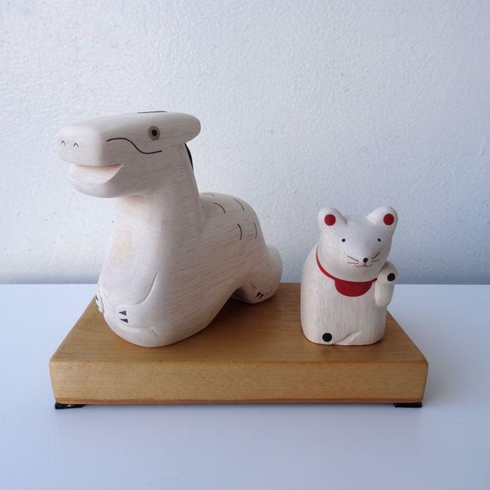 ビッグ辰 木彫りの置物 天然木 木彫り 置物 アニマル かわいい たつ 辰