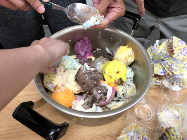 We mixed all 31 flavors of Baskin Robbins ice cream and created a