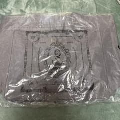 LADY GAGA MAYHEM BALL会場限定トートグレー - メルカリ