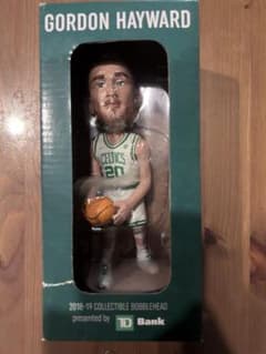 超貴重！記念配布品Gordon Hayward ボブルヘッド 2018-19 - メルカリ