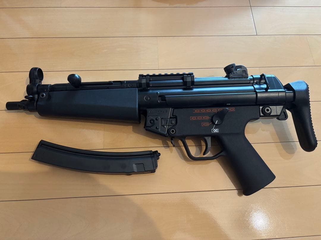 【美品】次世代電動ガン MP5A5ほぼ未使用 L.A.ホビーショップ / 次世代電動ガン MP5A5