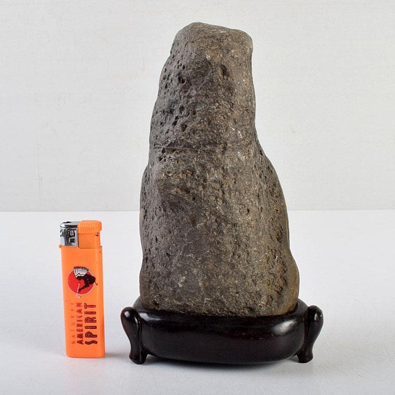 天然石 鑑賞石 太湖石 霊壁石 置物 重さ約1.8kg 唐木台