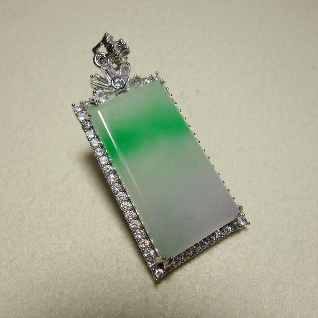 翡翠　ペンダント　天然石　時代物風C1A046 天然石ペンダント ミャンマー翡翠 オリジナルペンダント販売 名取貴石