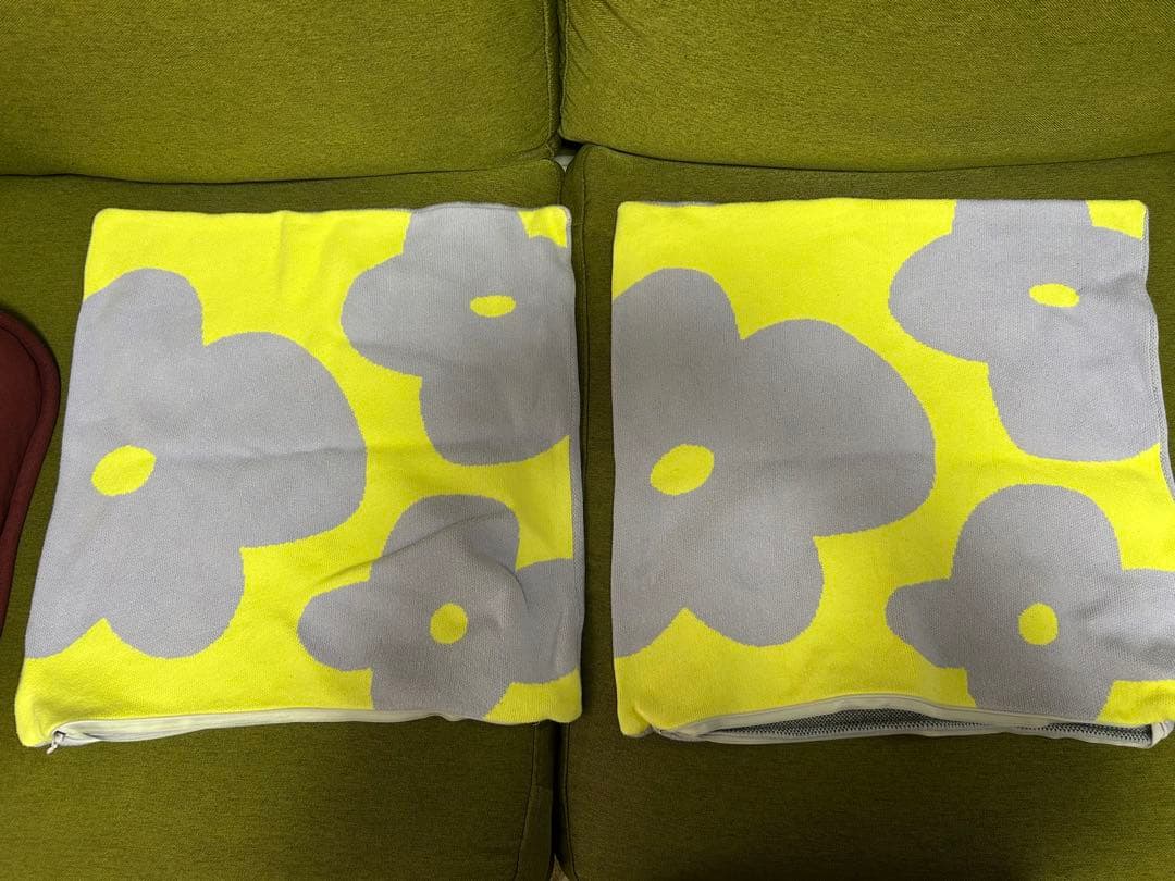 美品】ウニコ PEDY(ペディ) 猫 2枚セット 45角クッションカバー - メルカリ